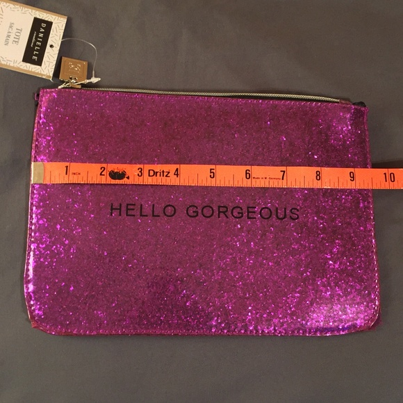 💄FREE Makeup Bag Hello Gorgeous Little Makeup Bag - Picture 4 of 8